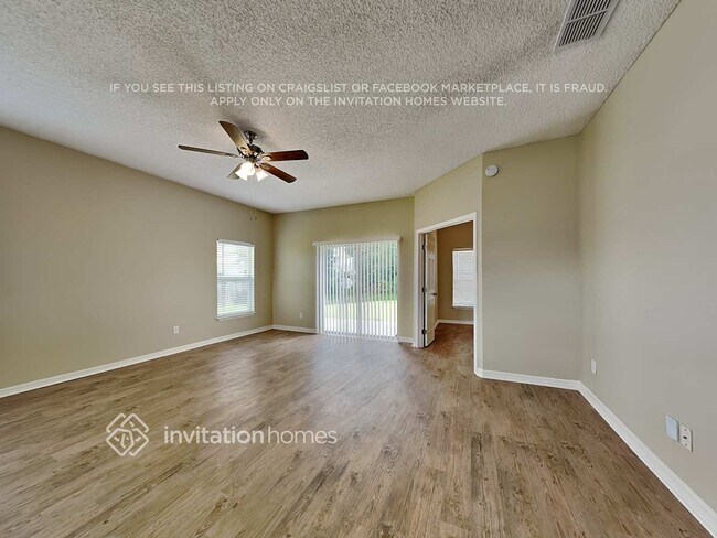 Building Photo - 113 Woodbury Pines Cir