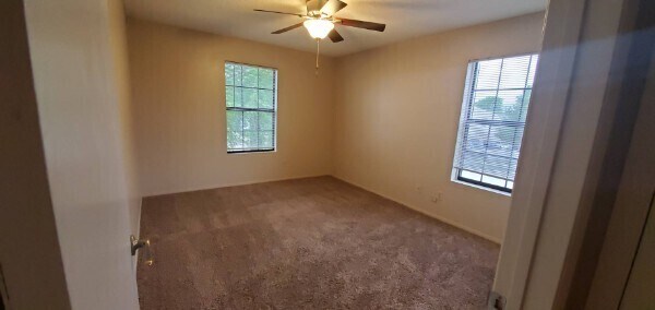 Building Photo - Fully Upgraded 1 Bed 1 Bath 660 Sq. Ft.