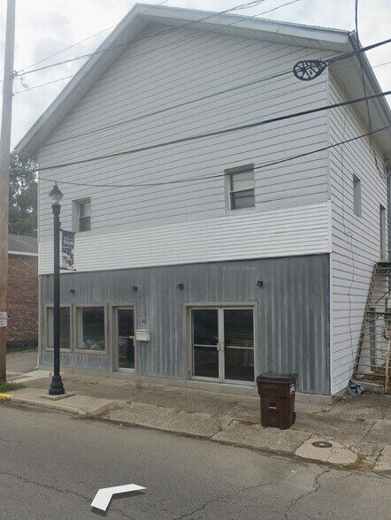 Building Photo - 46-48 W Main St