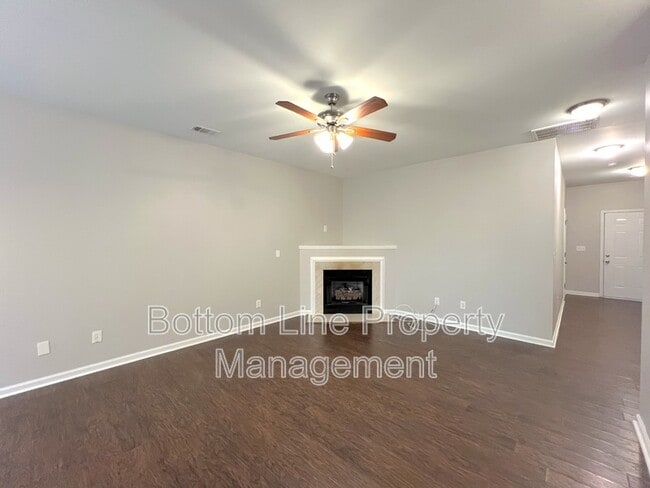 Building Photo - 7637 Abigail Glen Dr