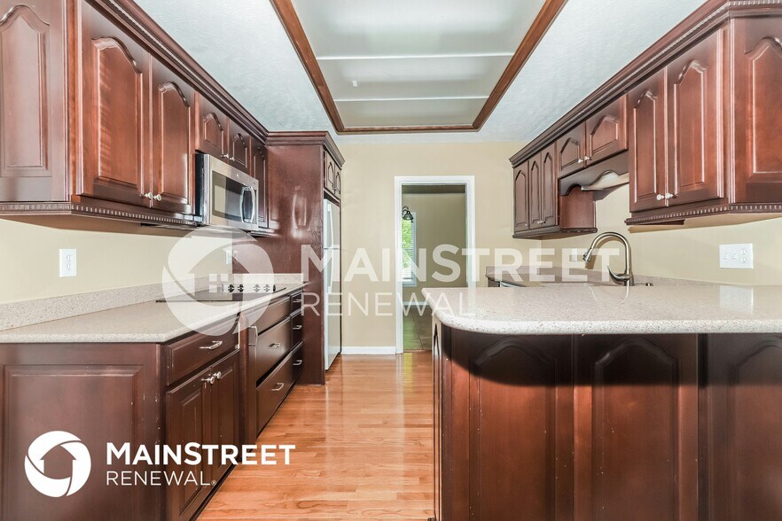 Building Photo - 7303 Kort Way