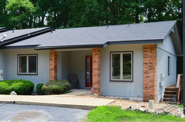 Building Photo - Cortez Golf Area | Townhome | Unfurnished