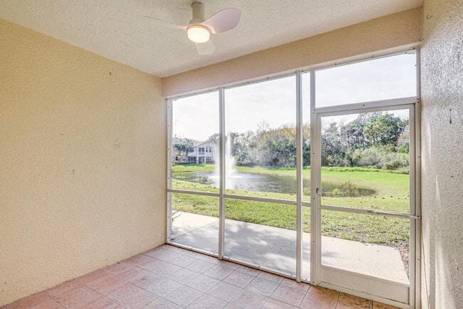 Building Photo - 25 Riverview Bend N