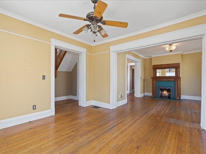 Building Photo - 1517 9th Ave