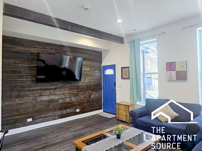 Building Photo - 2937 W Jackson Blvd