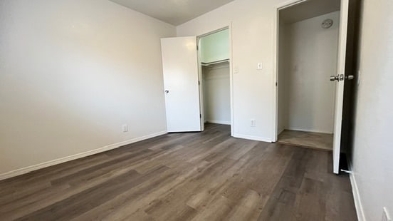 Building Photo - 6423 Dona Linda Pl NW