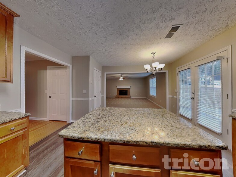 Building Photo - 1230 Webb Farm Ln