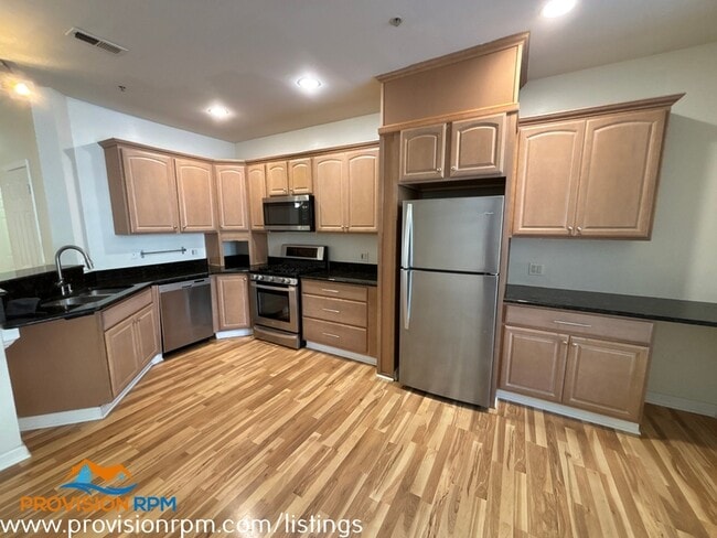 Building Photo - 502 Mathias Hammond Way