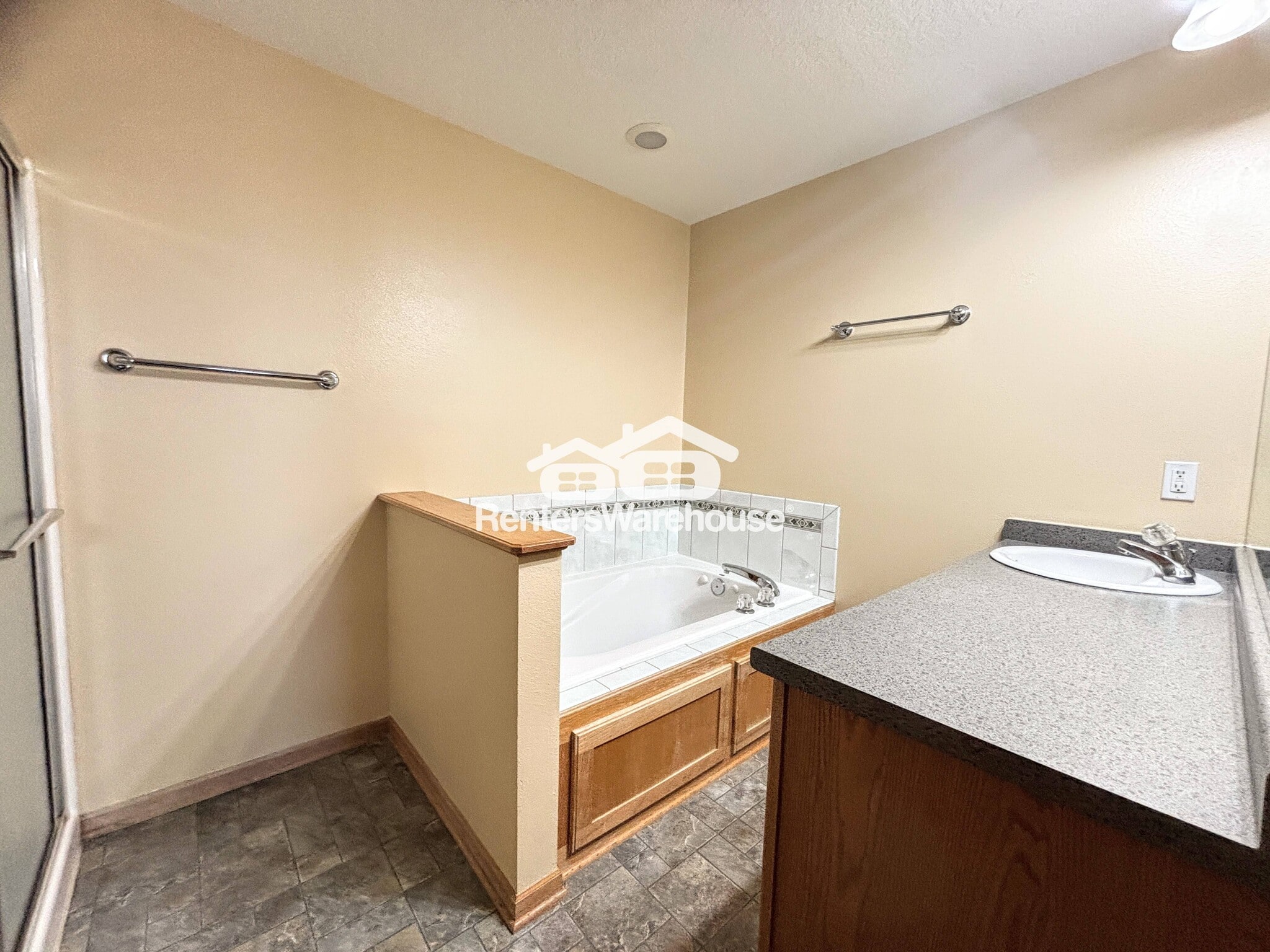 Building Photo - 6914 Aubrey Ct