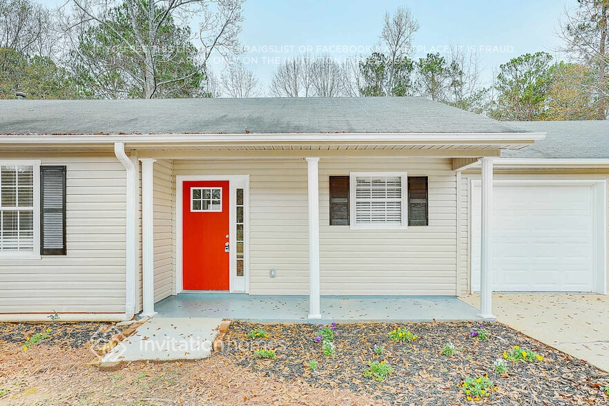 Building Photo - 50 Hidden Ridge Dr