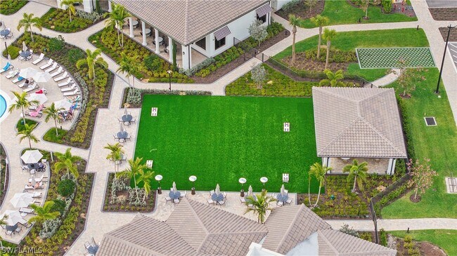 Building Photo - 1905 Fresno Ave