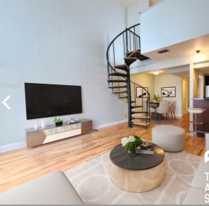 Building Photo - 1214 N La Salle Dr