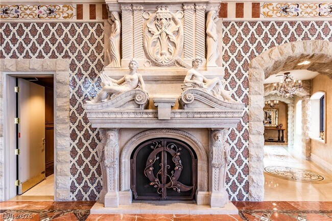 Building Photo - 9103 Alta Dr