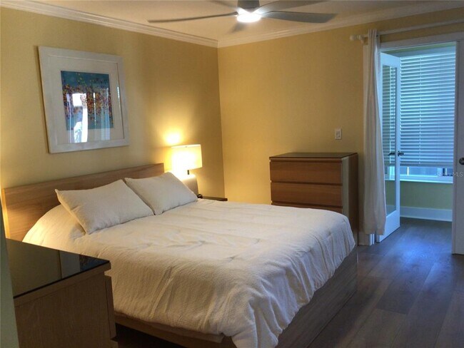 Building Photo - 6400 Flotilla Dr