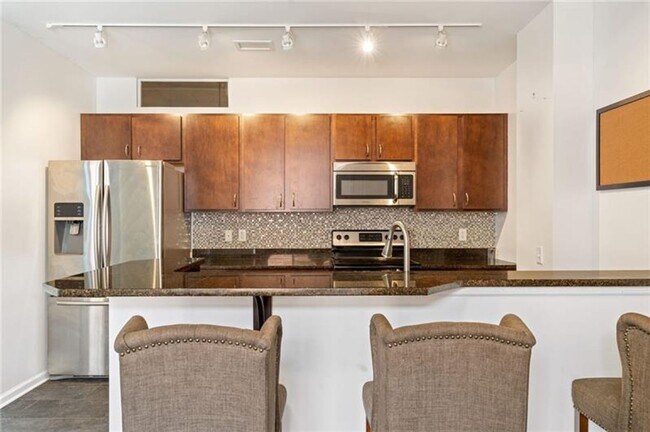 Building Photo - 2434 Smallman St