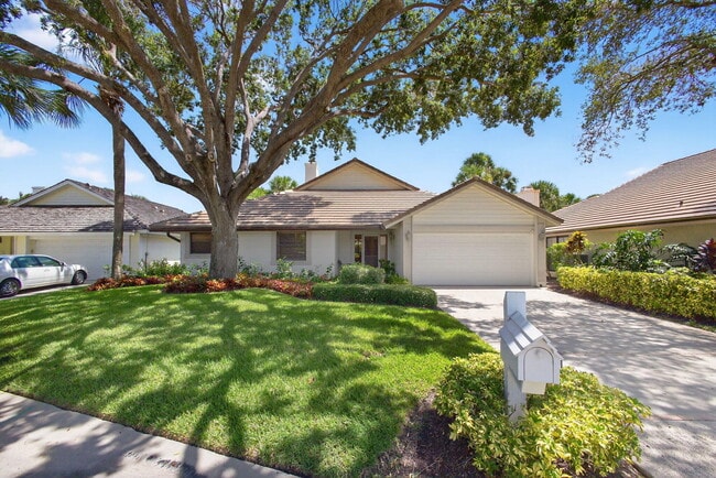 Building Photo - 17001 Freshwind Cir