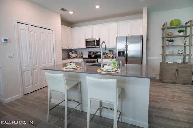 Building Photo - 133 Boracay Cir