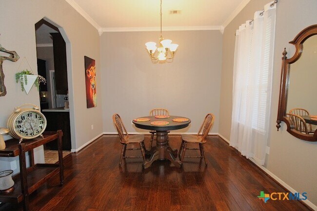 Building Photo - 775 Cactus Ln