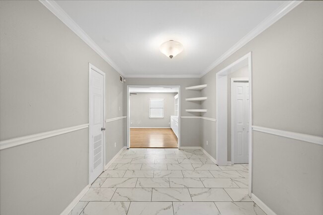 Building Photo - 3818 Southmore Blvd