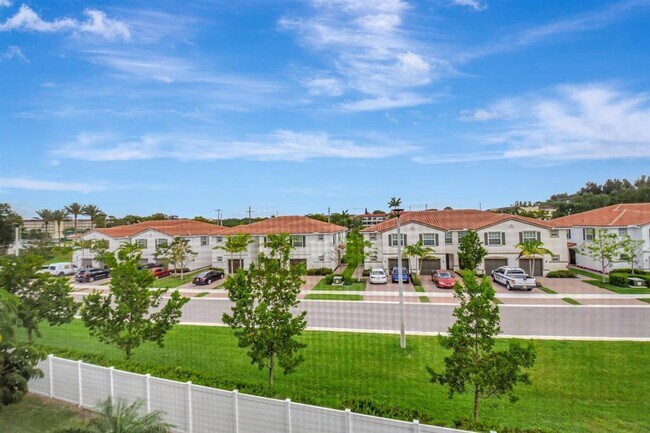Building Photo - 4070 Tivoli Ct