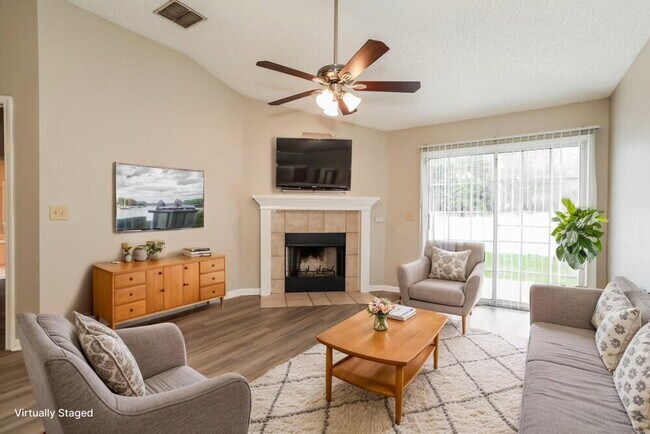 Building Photo - 1832 Northglen Cir