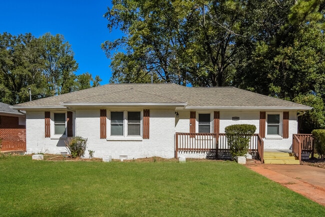 Primary Photo - Fantastic 4bd/2ba home! Coming soon!