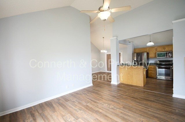Building Photo - 3766 Bret Dr