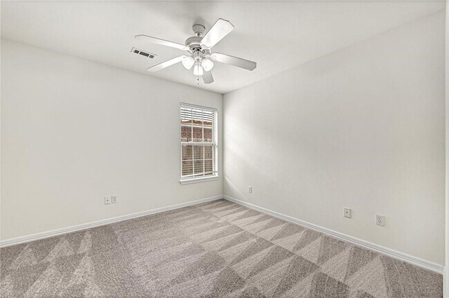 Building Photo - 6016 S 36th St