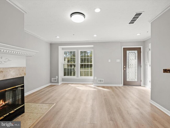 Building Photo - 4244 Maple Path Cir