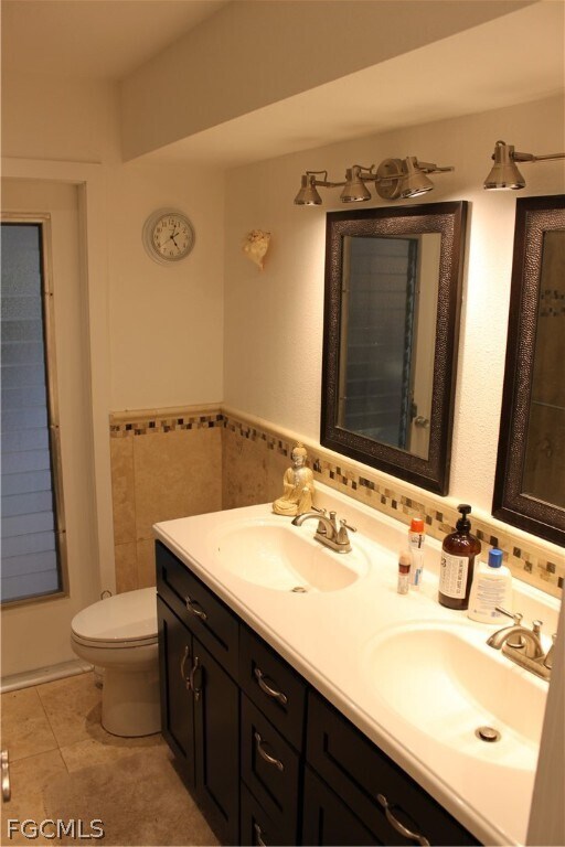 Building Photo - 5354 Coral Ave