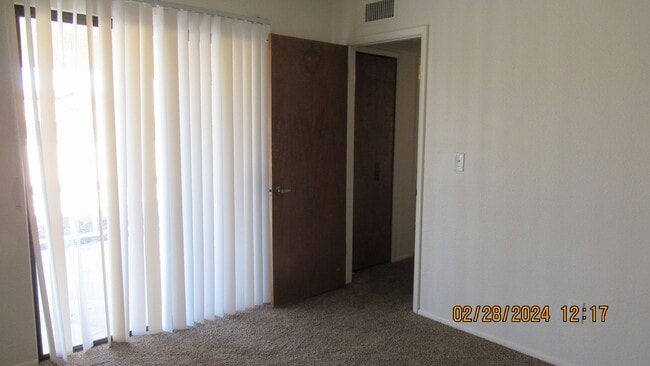 Building Photo - 2571 Talisman Ln