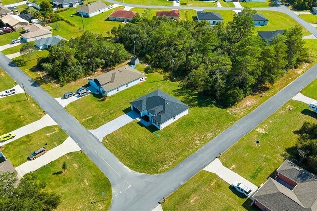 Building Photo - 2200 SW 156th Loop