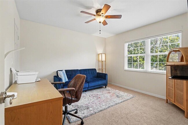 Building Photo - 10346 Carrollwood Ln