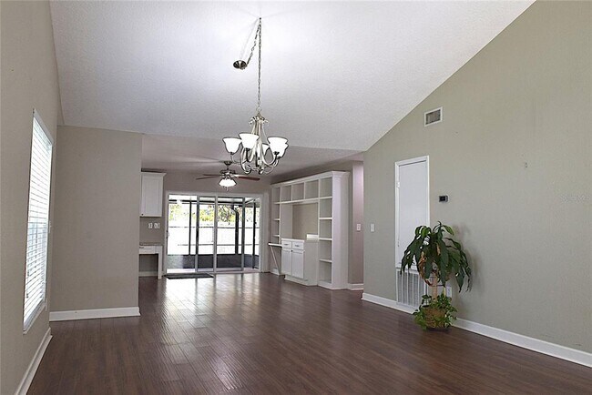 Building Photo - 2009 Branch Tree Ln