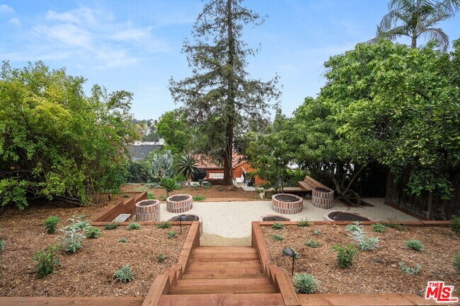 Building Photo - 3942 Scandia Way