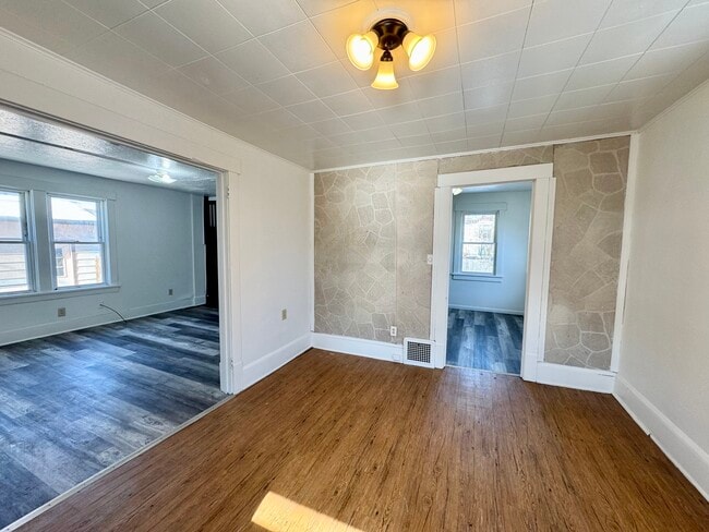 Building Photo - 2709 Abbott Pl NW