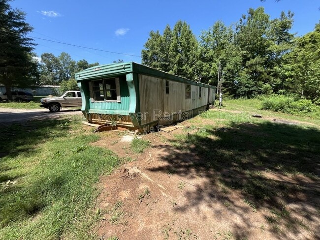 Building Photo - 51 White Pine Dr