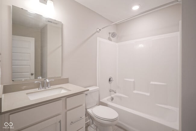 Building Photo - 8239 Bostic Dr