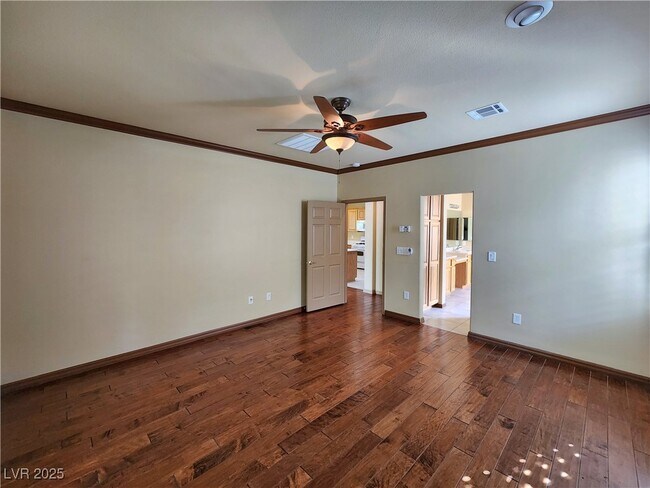 Building Photo - 10224 TRESOR Ct