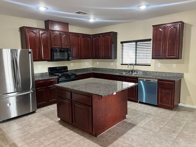 Building Photo - NLV Single Story - 4 Bdm