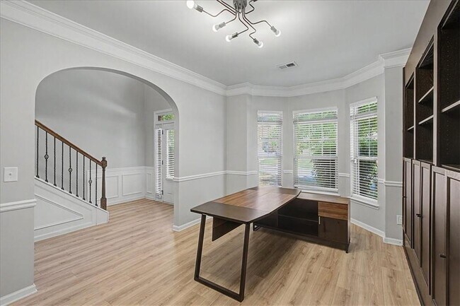 Building Photo - 8757 Danley Dr
