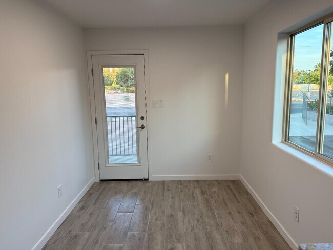 Building Photo - 287 S Avenue A