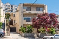 Building Photo - 911 W College St