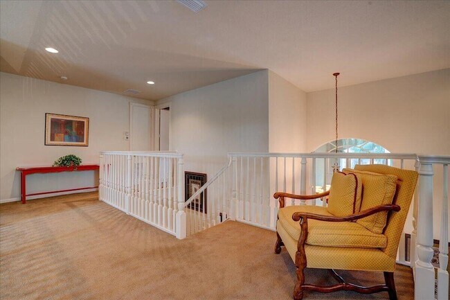Building Photo - 10891 Northgreen Dr