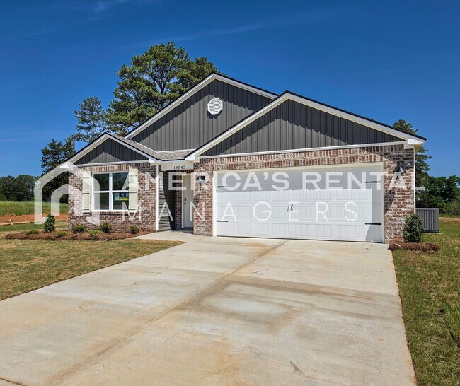 Building Photo - Available NOW!!