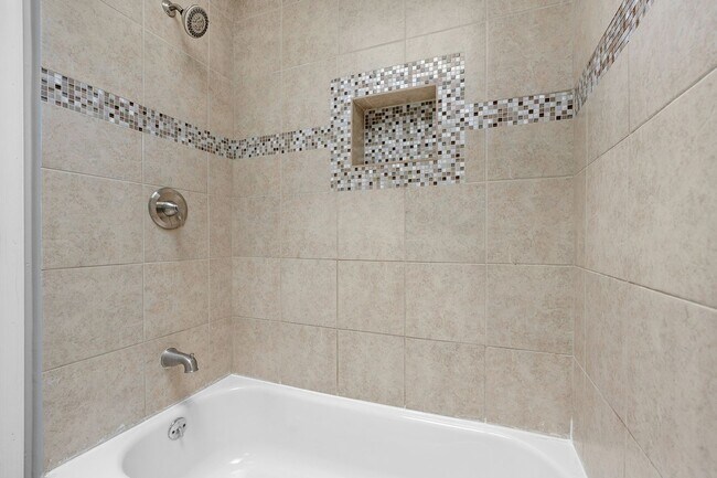 Building Photo - Gwynn Falls Beautiful 3 Bedroom With Finished Basement for RENT