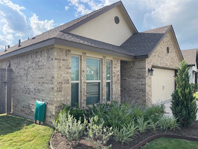 Building Photo - 2706 Lemonwood Ln