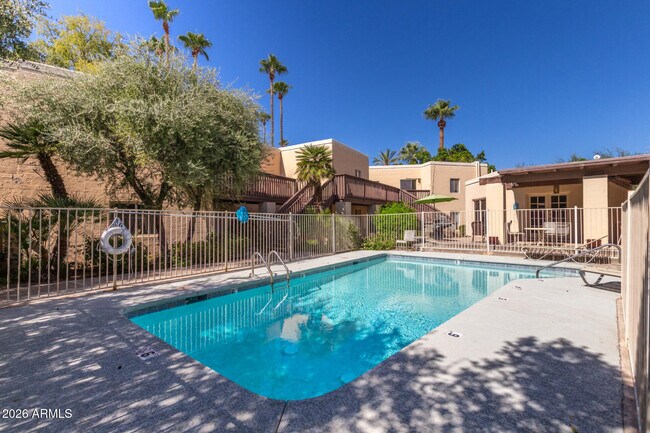 Building Photo - 6240 N 16th St