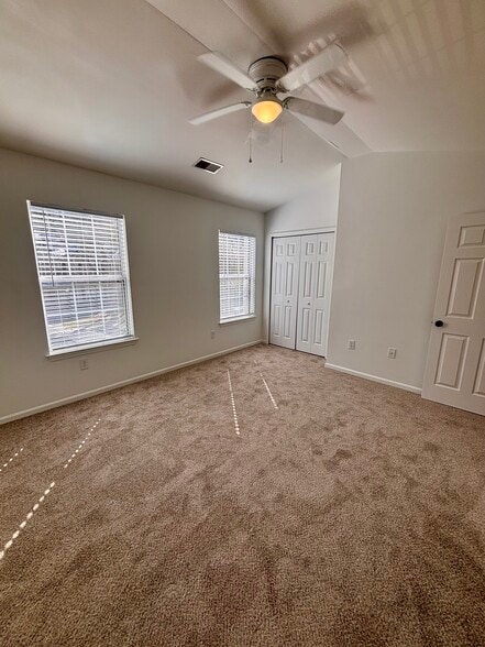 Building Photo - 1116 Island Club Dr