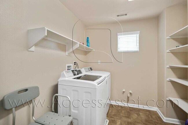 Building Photo - Say Hello to Your New Canyon Hills Home! Amazing 4 Bed/4 Bath Home!